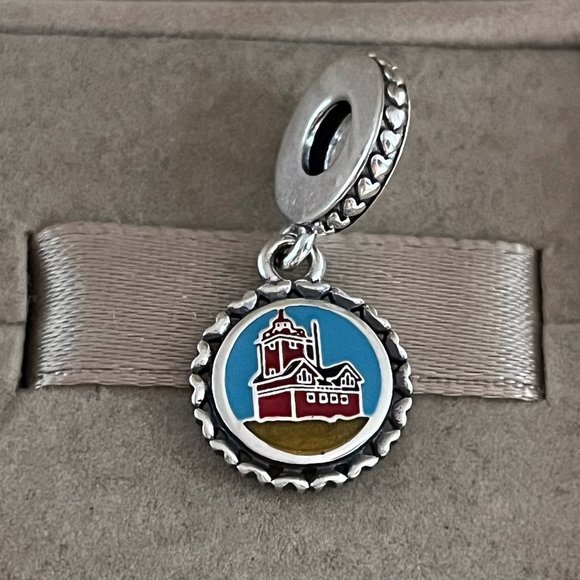 Pandora Holland Travel Exclusive Dangle Charm Pendant - Picture 1 of 5